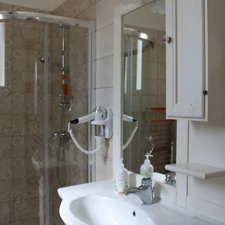 La Lanterna Delle Fate فندق مبيت وإفطار