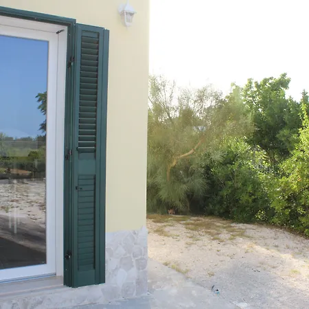 فندق مبيت وإفطار La Lanterna Delle Fate