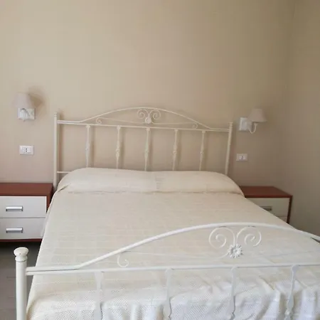 La Lanterna Delle Fate Couette-café Otrante