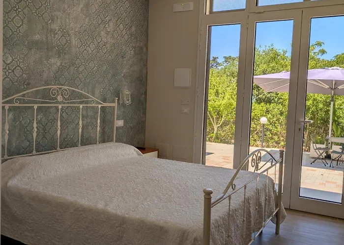 La Lanterna Delle Fate Bed & Breakfast